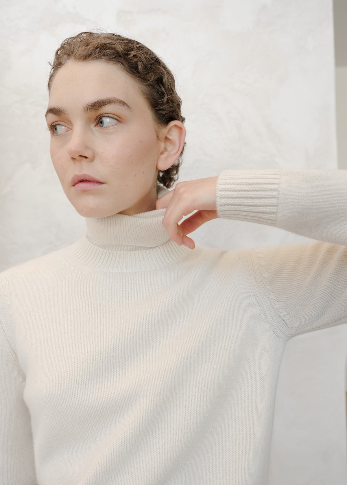 Pure Cashmere Crewneck Sweater