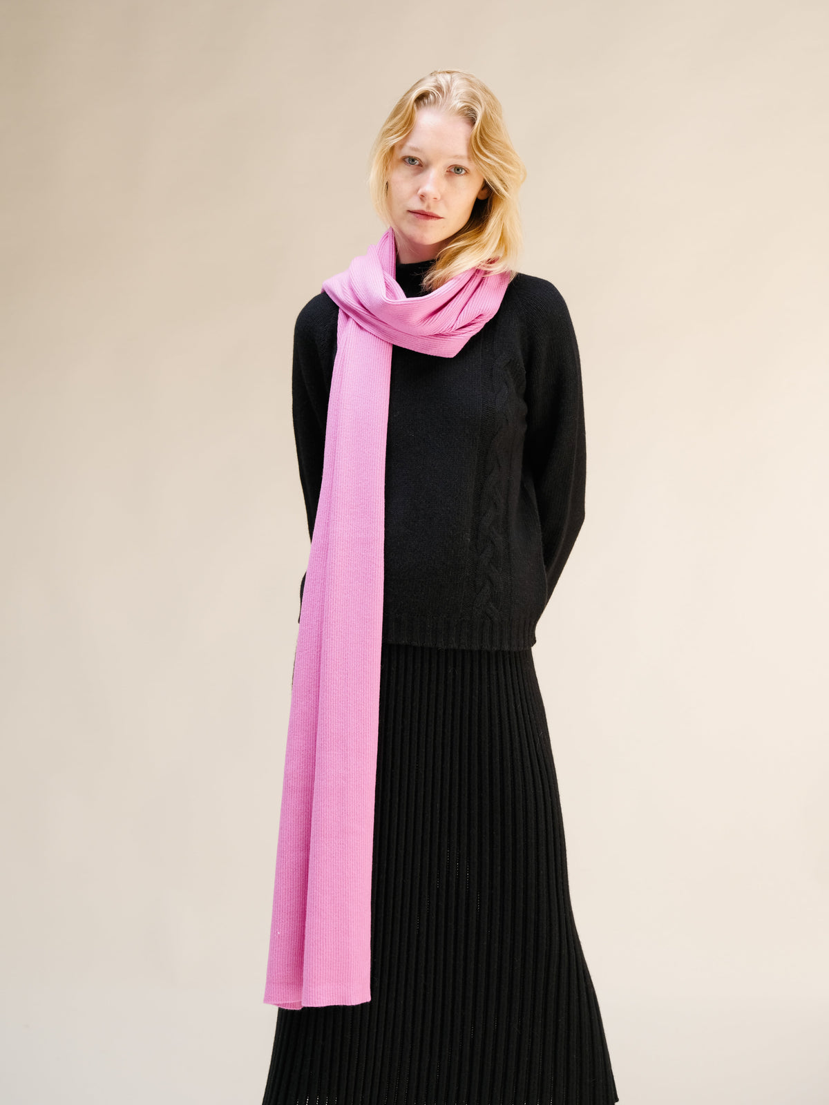 Sciarpa maxi a coste in puro cashmere