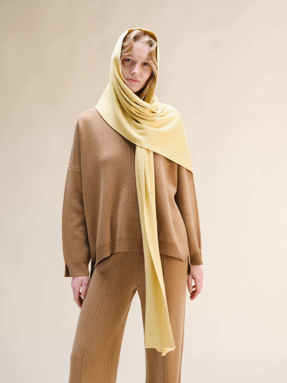 Sciarpa maxi a coste in puro cashmere