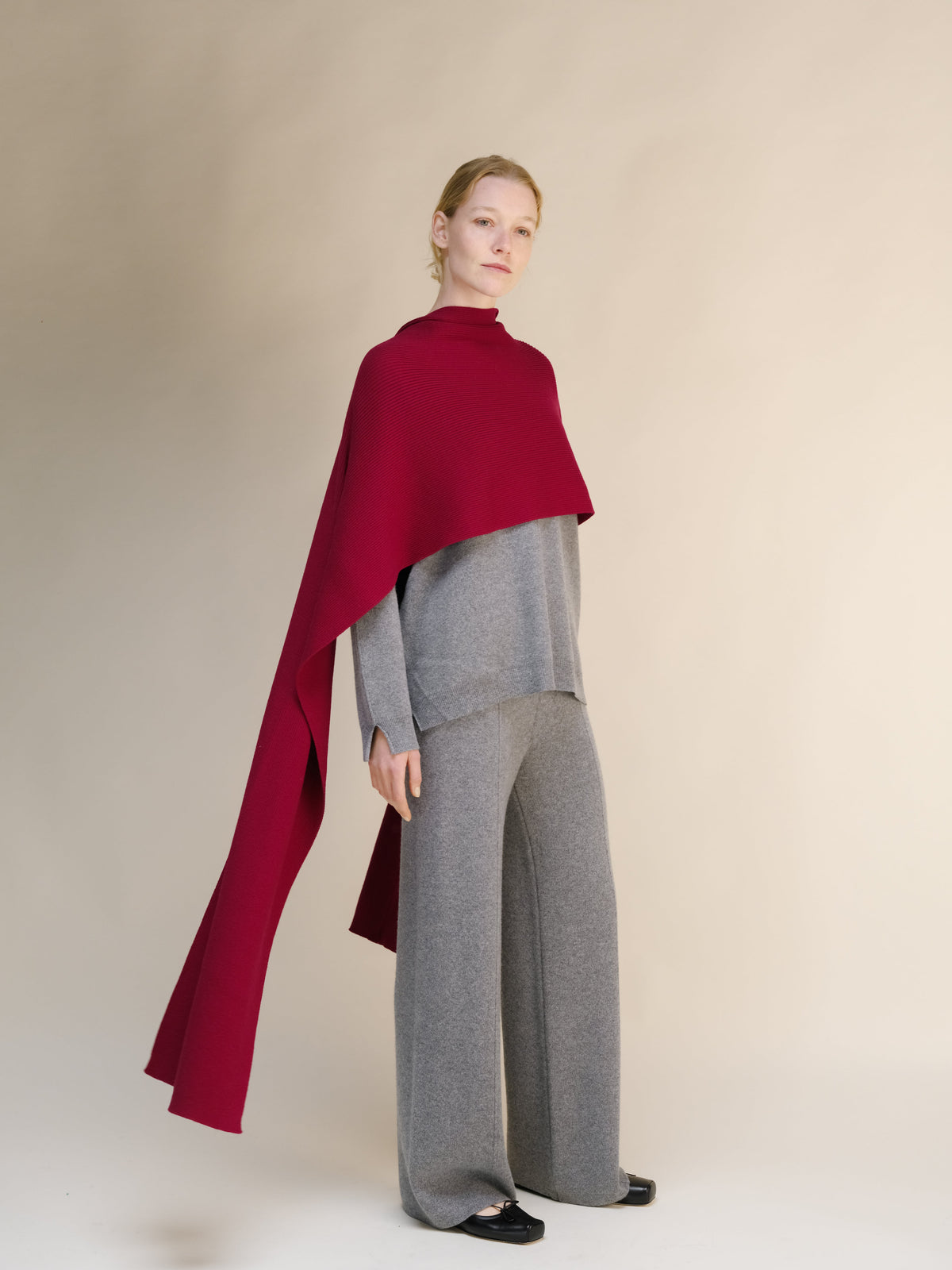Sciarpa maxi a coste in puro cashmere