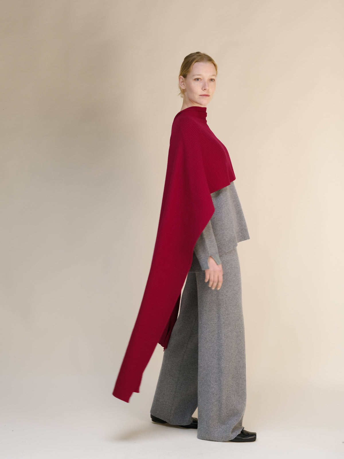 Sciarpa maxi a coste in puro cashmere