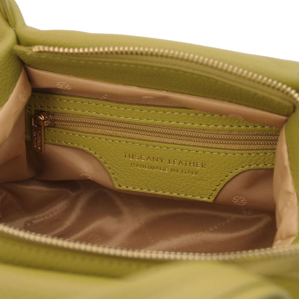 Nora - Handtasche aus weichem Leder | TL142372 - Premium Lederhandtaschen - Jetzt bei San Rocco Italia entdecken