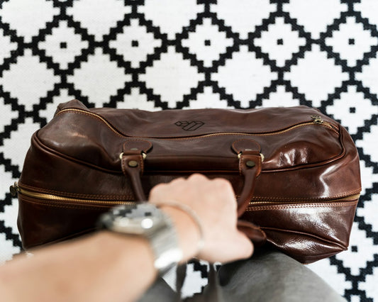 Zo verzorgt u uw Italiaanse leren tas: tips om uw Tuscany Leather-schat in perfecte staat te houden