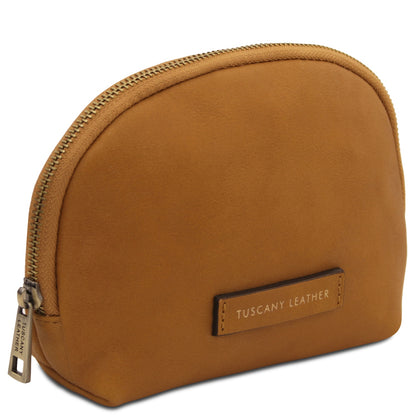 Vera - Vegetable-tanned leather toiletry case | TL142570