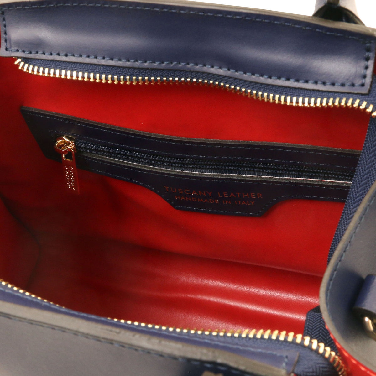 Coccola - leather handbag in smooth leather