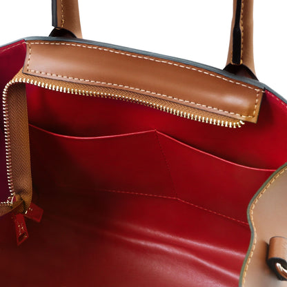 Coccola - leather handbag in smooth leather