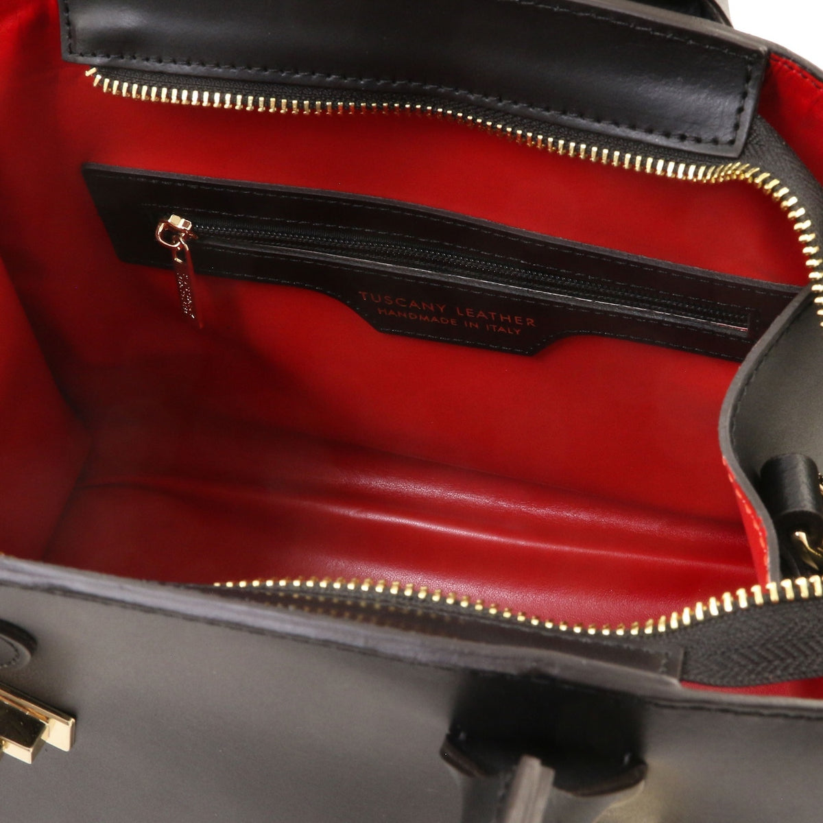 Coccola - leather handbag in smooth leather