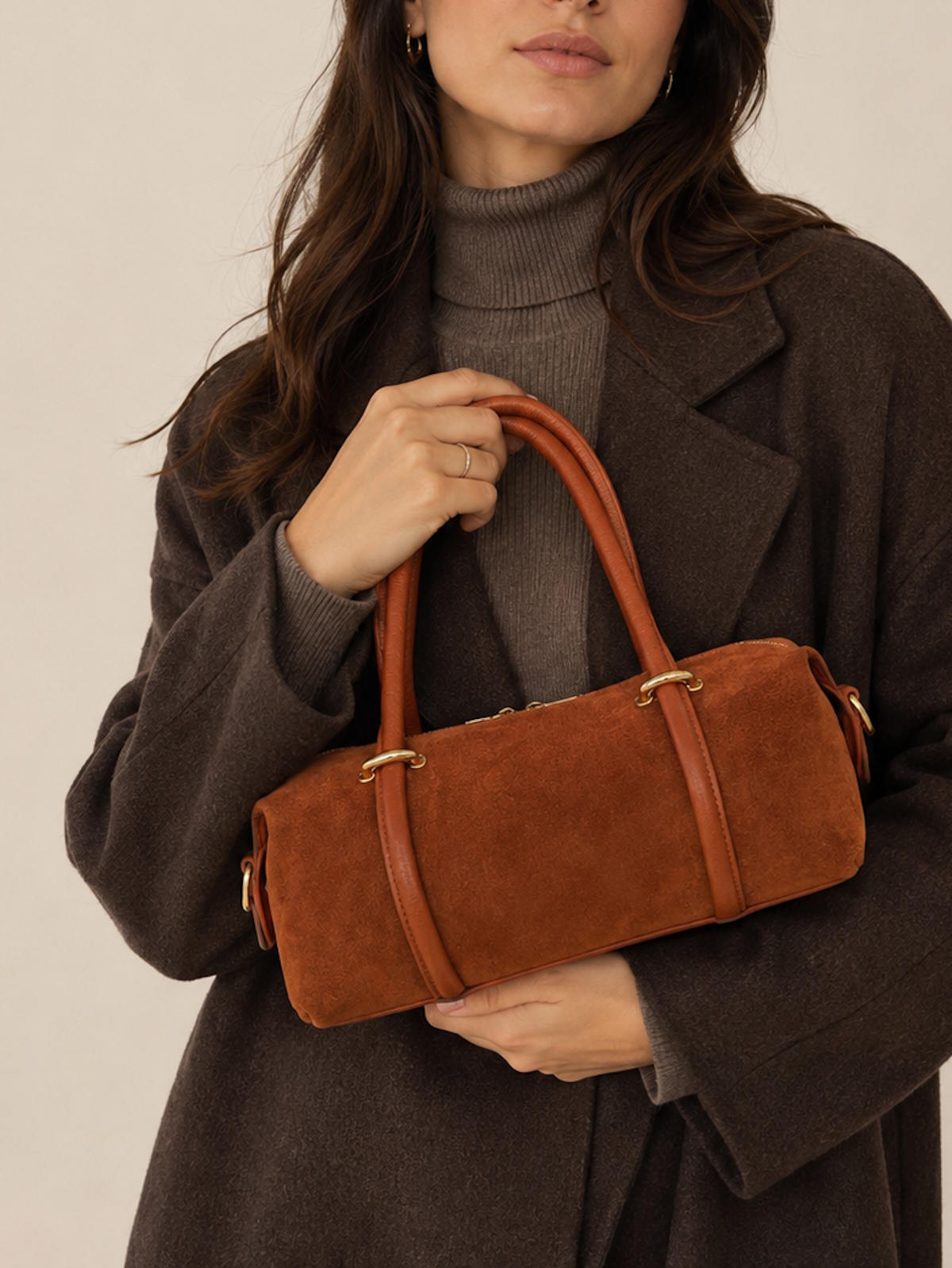 Bolso Boston Lucca pequeño de gamuza (East-West)