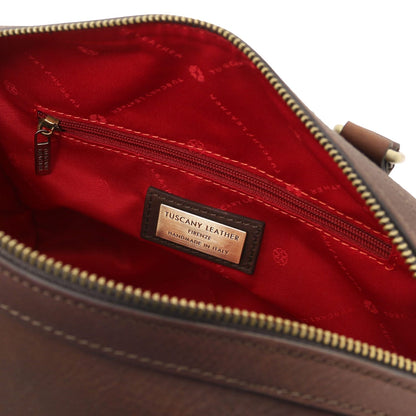 Barrique - Vegetable-tanned leather duffle handbag | TL142573