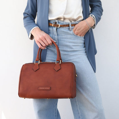 Barrique - Vegetable-tanned leather duffle handbag | TL142573