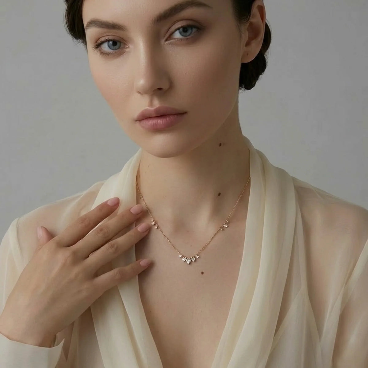 Collier Larissa