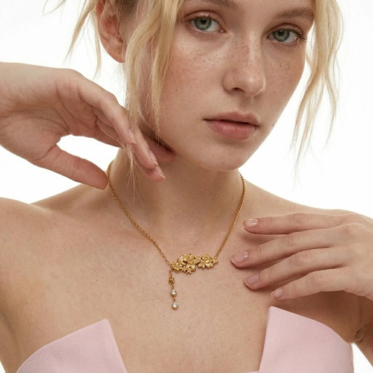 Collana Lauris
