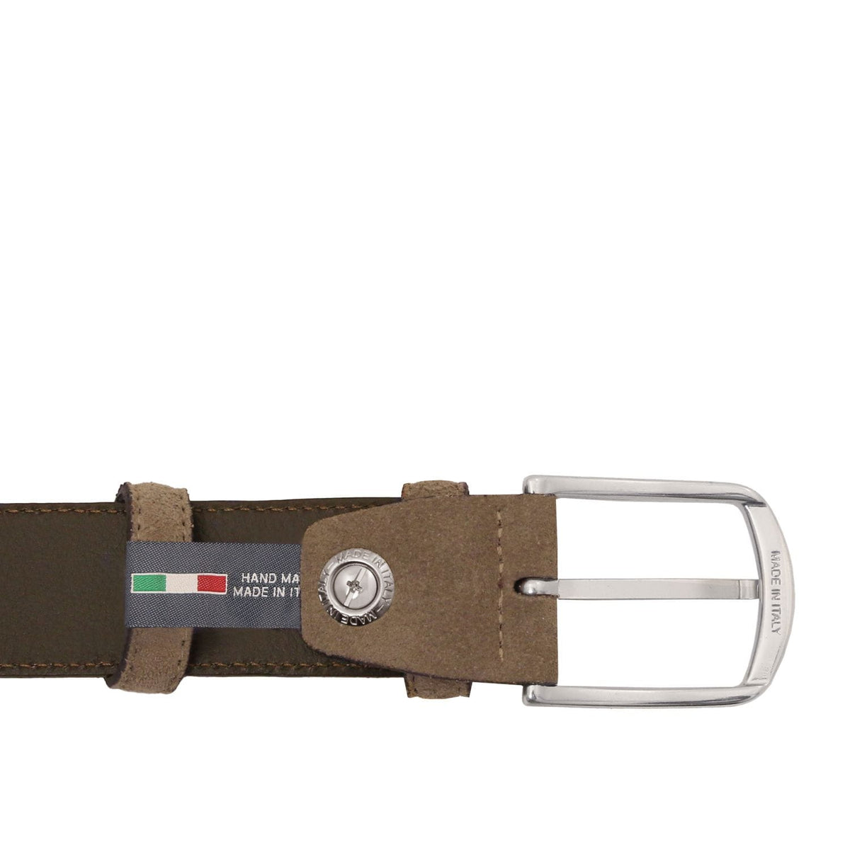 Bruin suède riem with zilverkleurige gesp and a label with the Italiaanse vlag