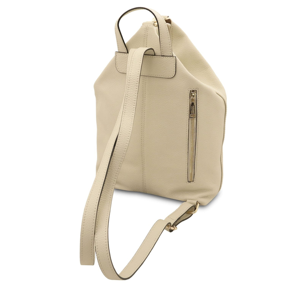 Beige Dublin rugzak van zacht Italiaans leer shown from the side with handvat and verstelbare riem