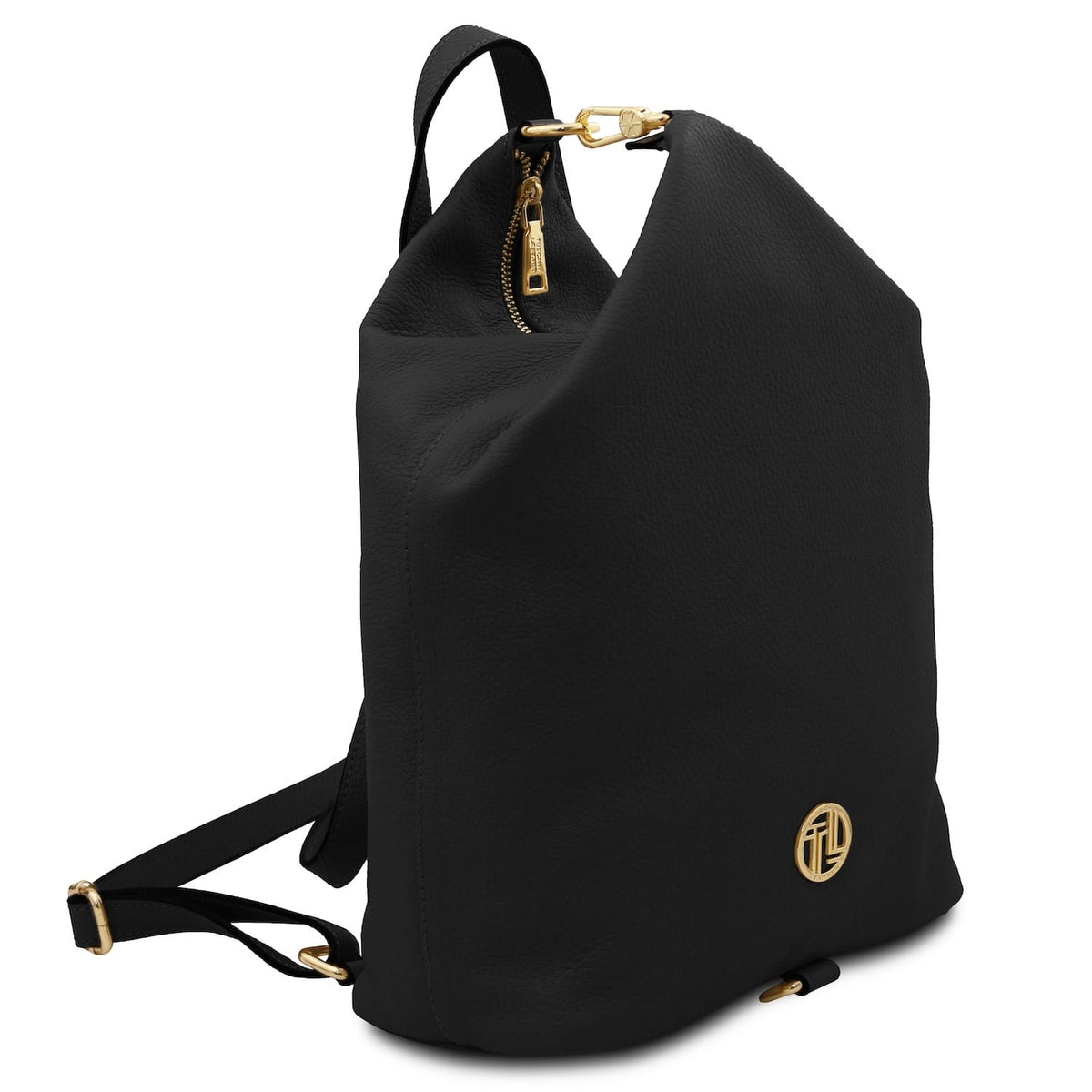 Three-quarter view of black Dublin leather backpack with top zipper and goudkleurig beslag.