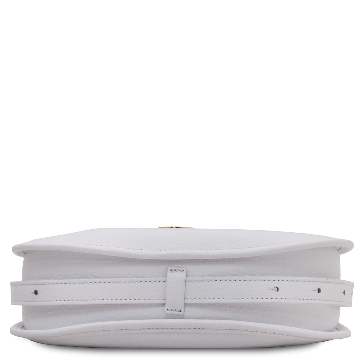 Vista lateral of white Hoblò Soft Leather hobo bag showing slim profile and correa de hombro ajustable with herrajes dorados.