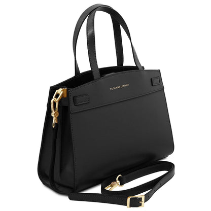 Negro Musa Bolso de piel italiana with correa de hombro extraíble and herrajes dorados