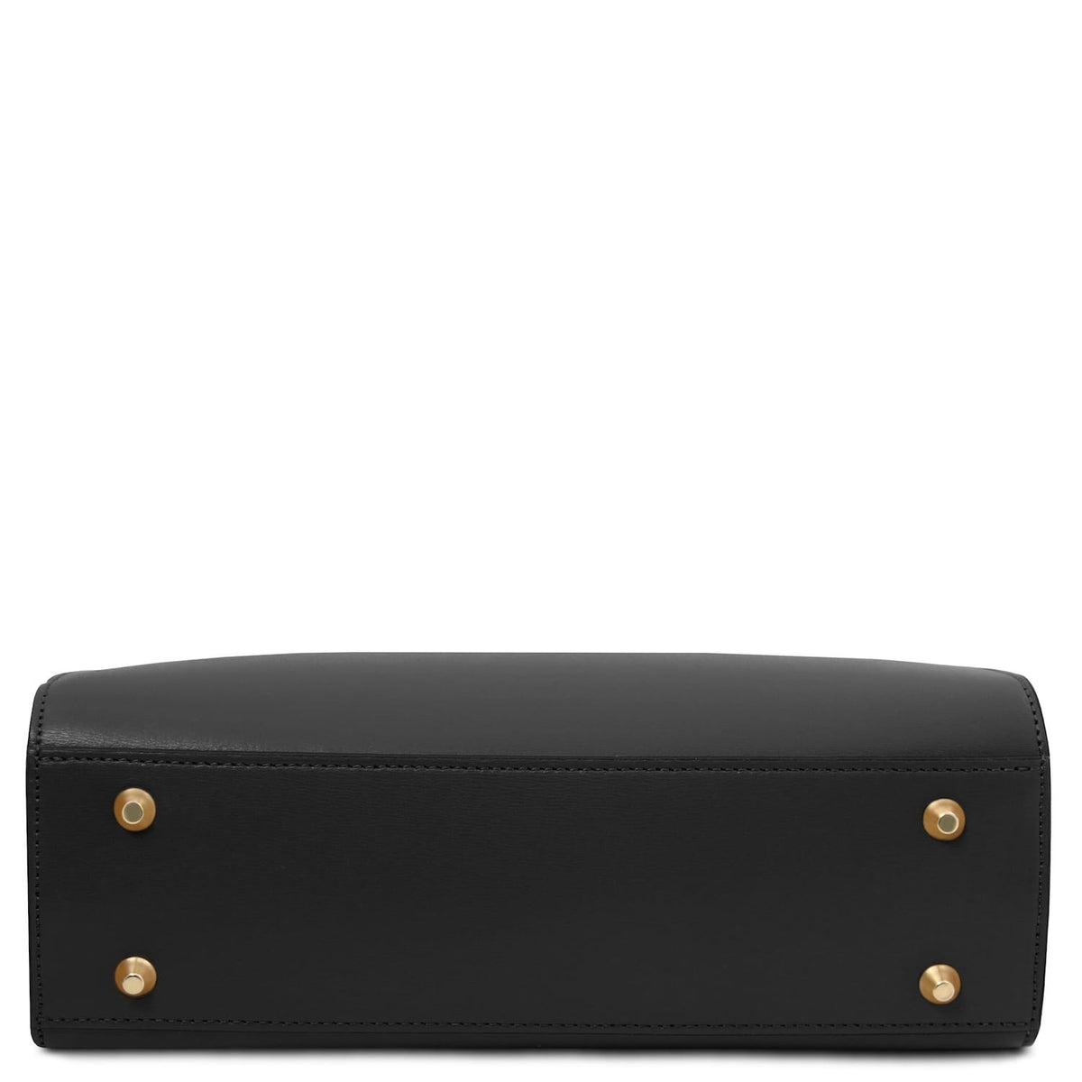 Vista inferior of Musa handbag showing four gold tone feet on black leather