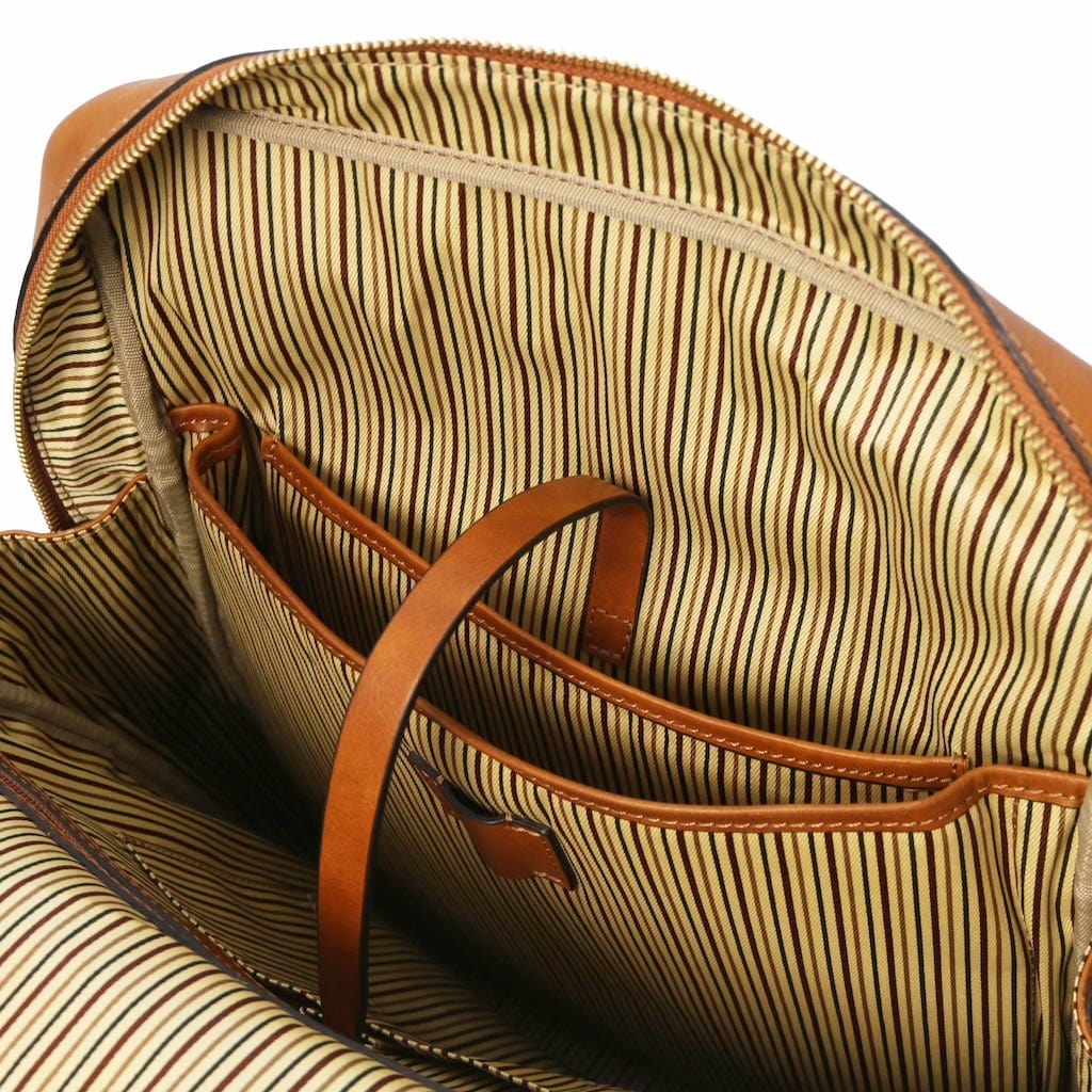 Leather laptop bags Bangkok - Matte leather laptop backpack - Large size | TL142336 San Rocco Italia
