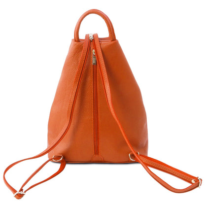 Rear angle of arancione Shanghai backpack con central zipper e removable shoulder straps