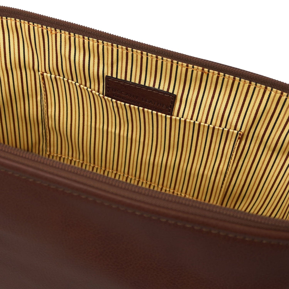 Travel leather accessories Smarty - Leather toiletry bag - Small size | TL141220 San Rocco Italia