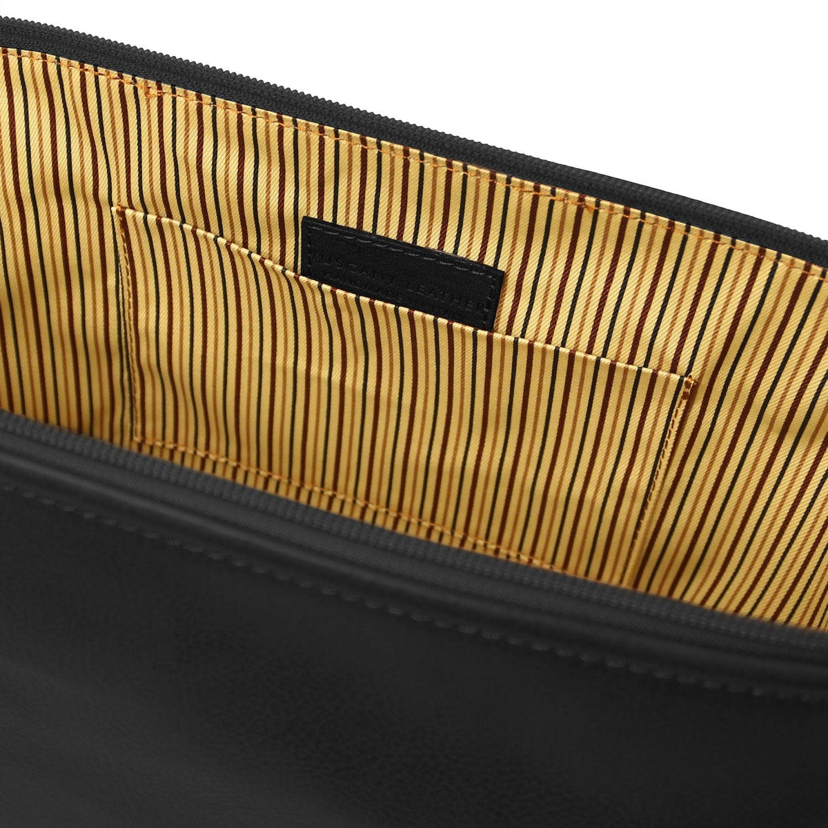 Travel leather accessories Smarty - Leather toiletry bag - Small size | TL141220 San Rocco Italia