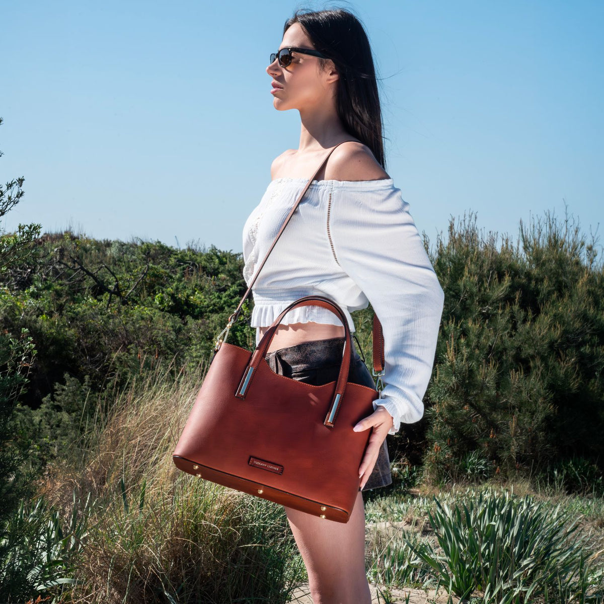 Olimpia - Matte leather tote | TL142561