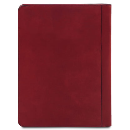 Vista frontal of Tiberio leather document case in red with diagonal pocket and subtle branding