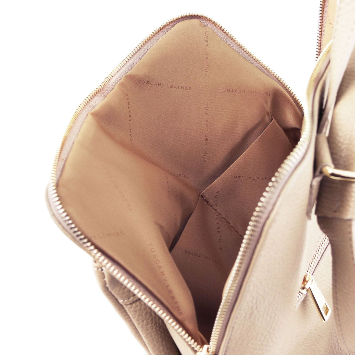 Binnenaanzicht of TL Bag with cognackleurige voering showing organized compartments and ritsvak