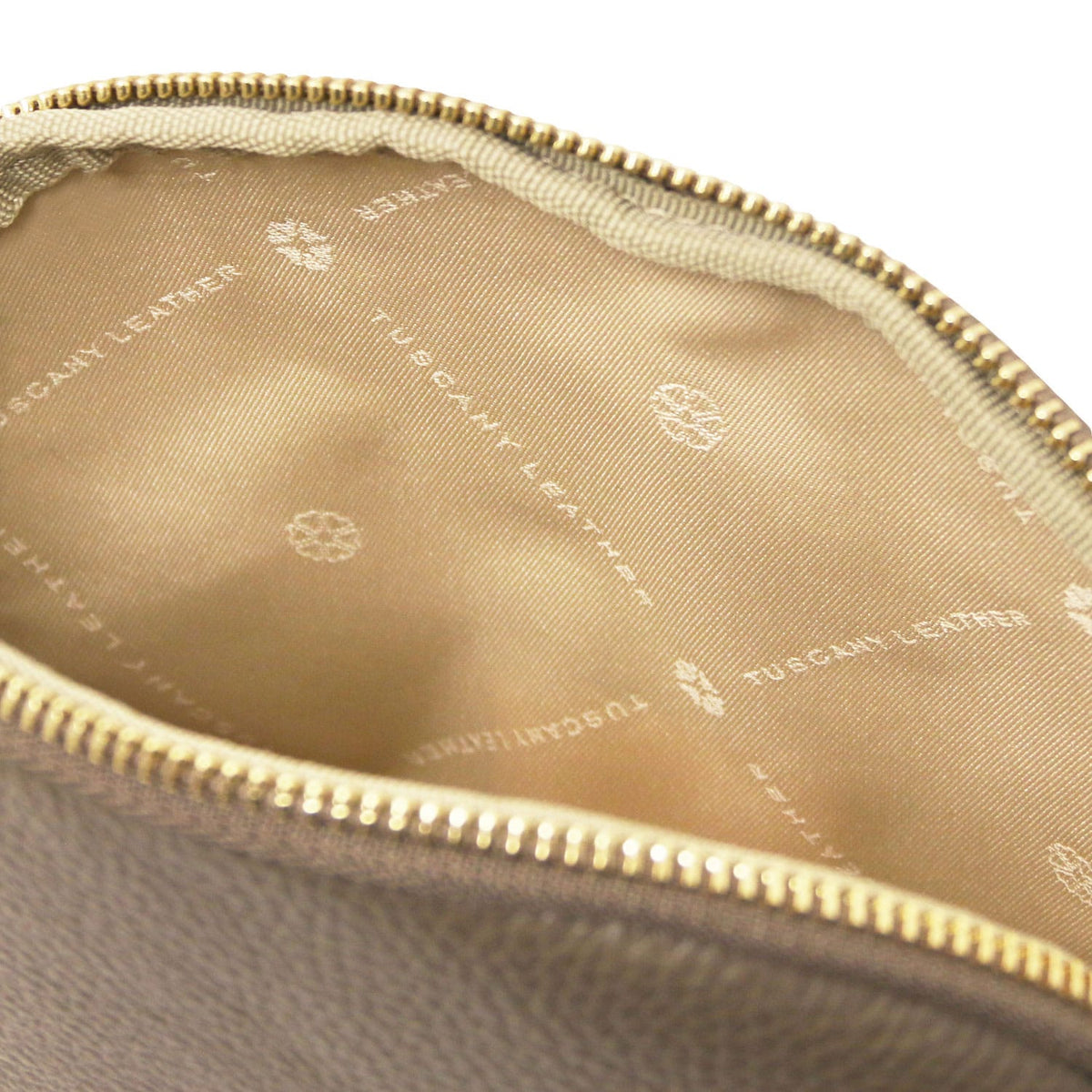 Travel leather accessories Vera - Soft leather toiletry case | TL142438 San Rocco Italia