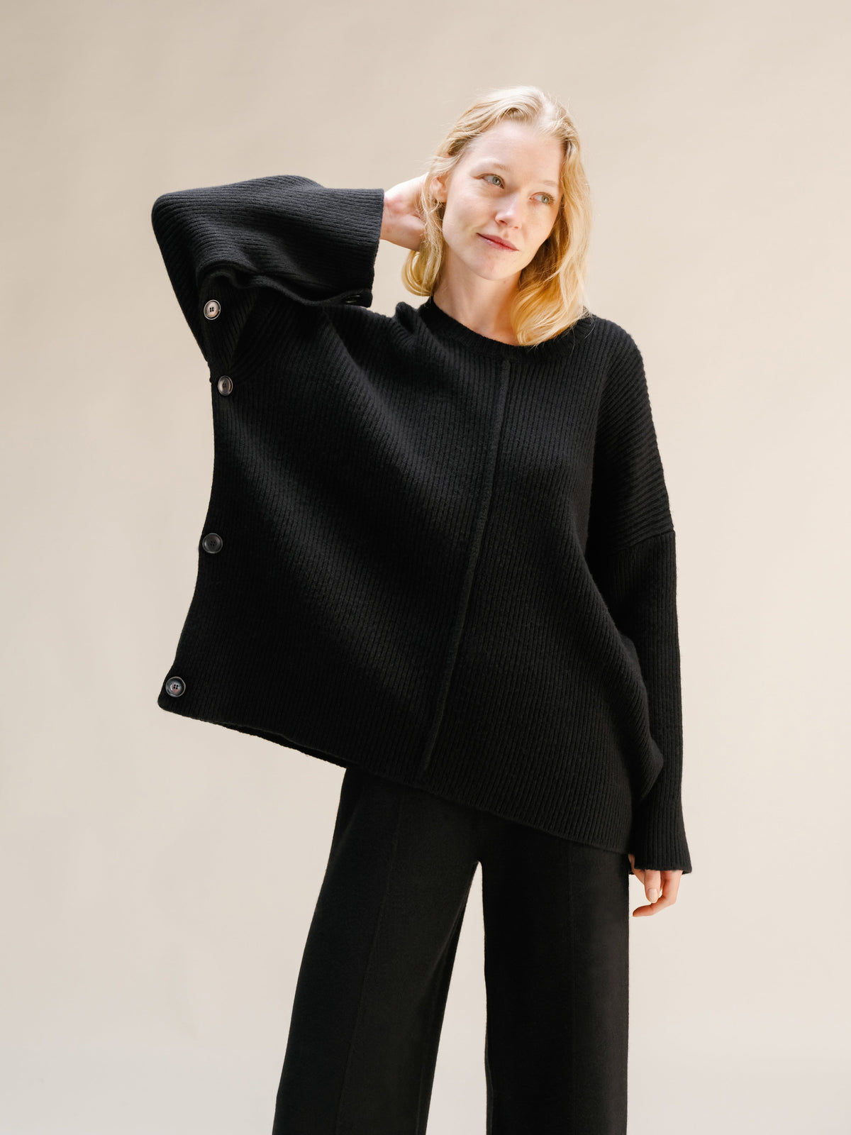 Maglieria Nero / S Maglione-cappa oversize in misto lana e cashmere San Rocco Italia